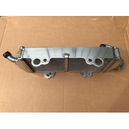 LEFT RADIATOR BETA 4T 05-09