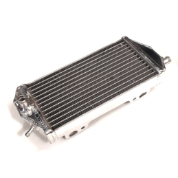 RIGHT RADIATOR GG 250-300 07-17